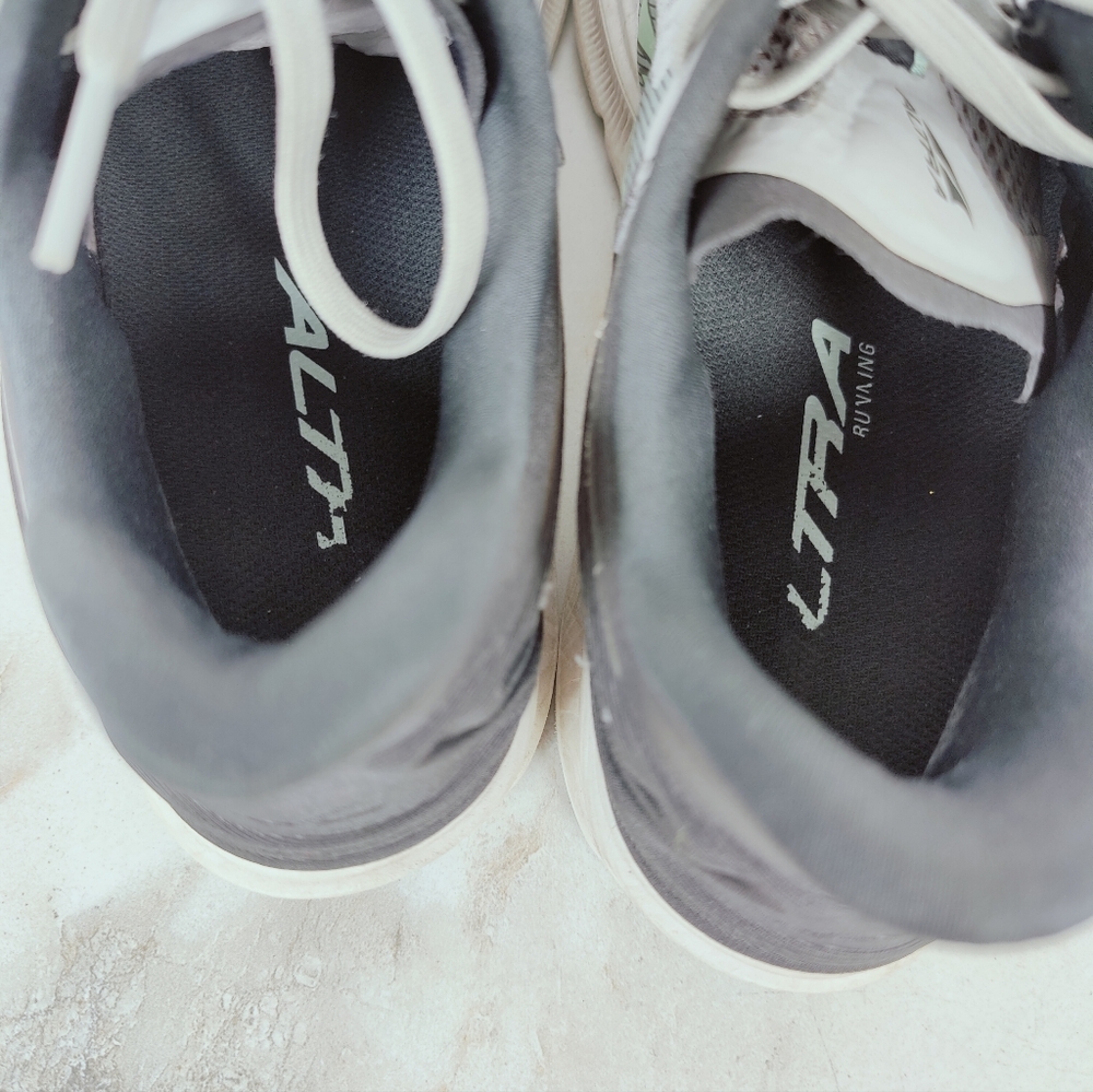 Altra Women's Torin 6 Running Shoes Sneakers, Sz 9 - Picture 10 of 12